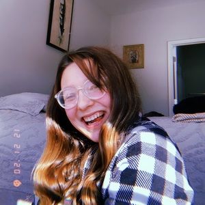 Meet your Posher, Violet